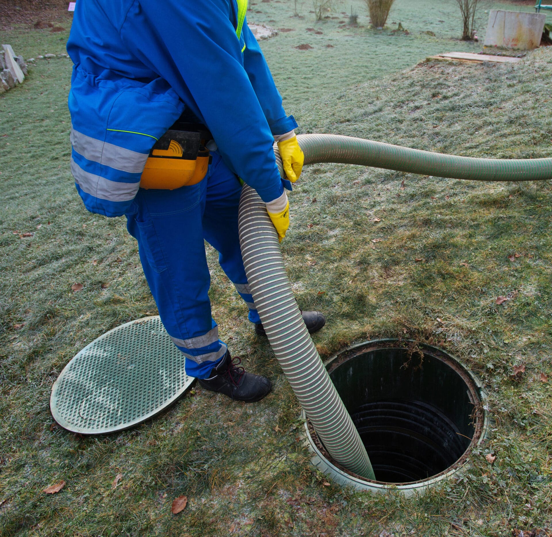 Houston TX plumbing - Root Intrusion before service, Cleared Sewer Line after professional plumbing services
